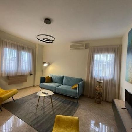 Evendum Central Apartment 1 Tirana Exteriör bild